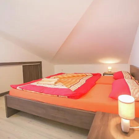 Apartment Sara 1 *